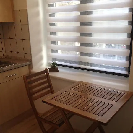 Ξενοδοχείο με διαμερίσματα Aida Apartament